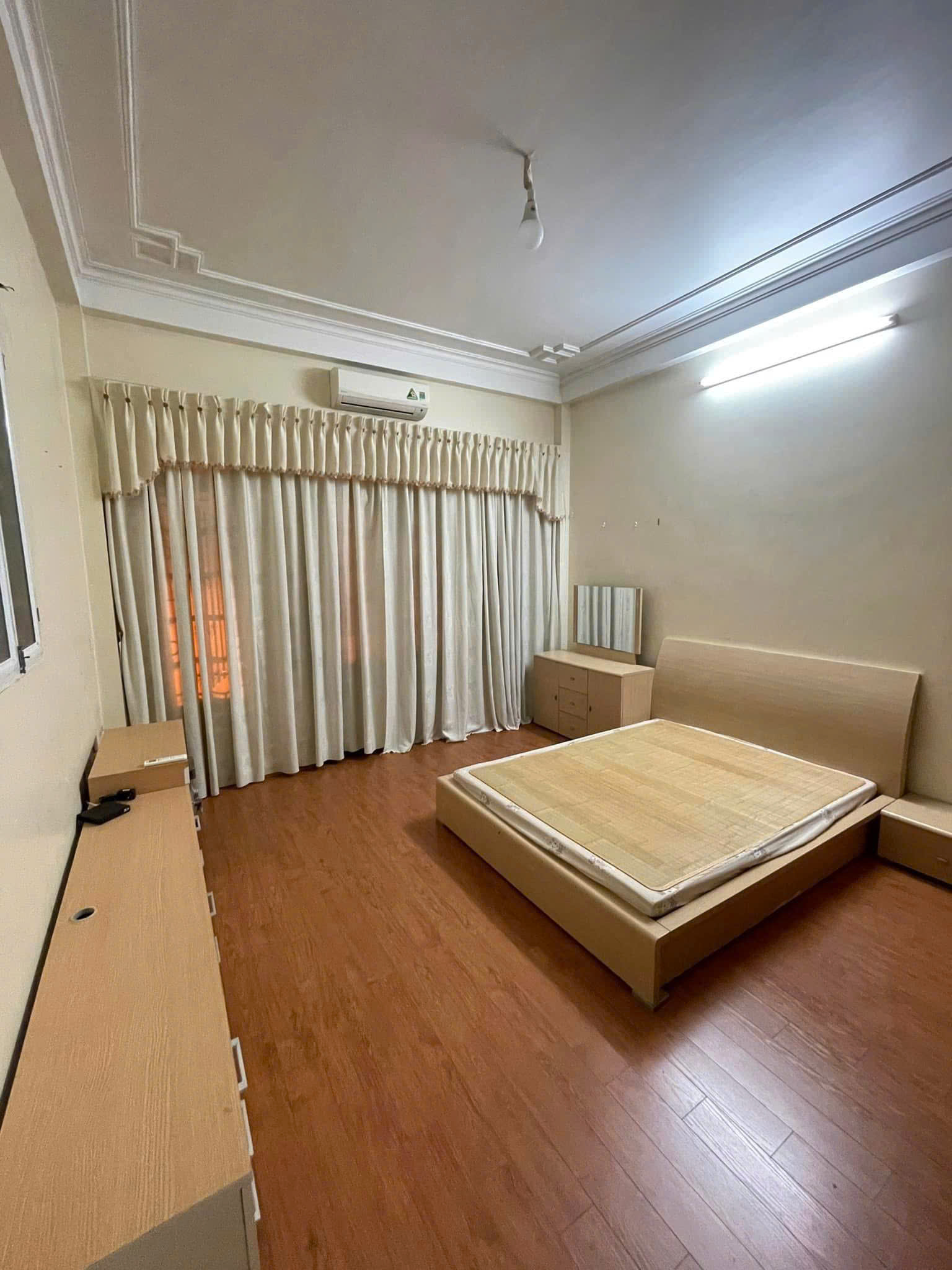 Cho thuê nhà ngõ 175 Định Công,  60m2 x 4 tầng, 4 ngủ to, KD online, ở gđ, nhóm đi làm - Ảnh 2